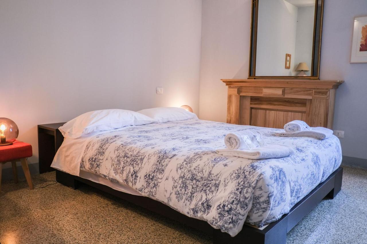 Vicolo Folletto Home Reggio Emilia Luaran gambar